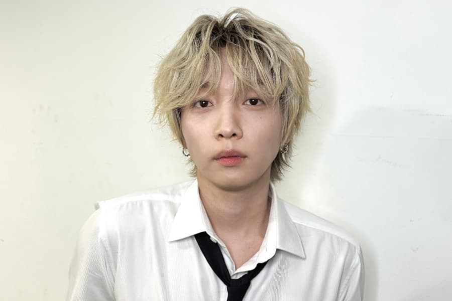 23 de junho: Jeong Sewoon entra para o serviço militar obrigatório