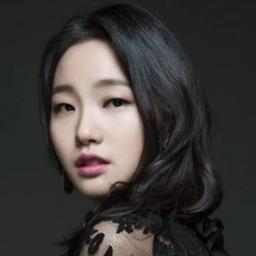 Kim Go-eun