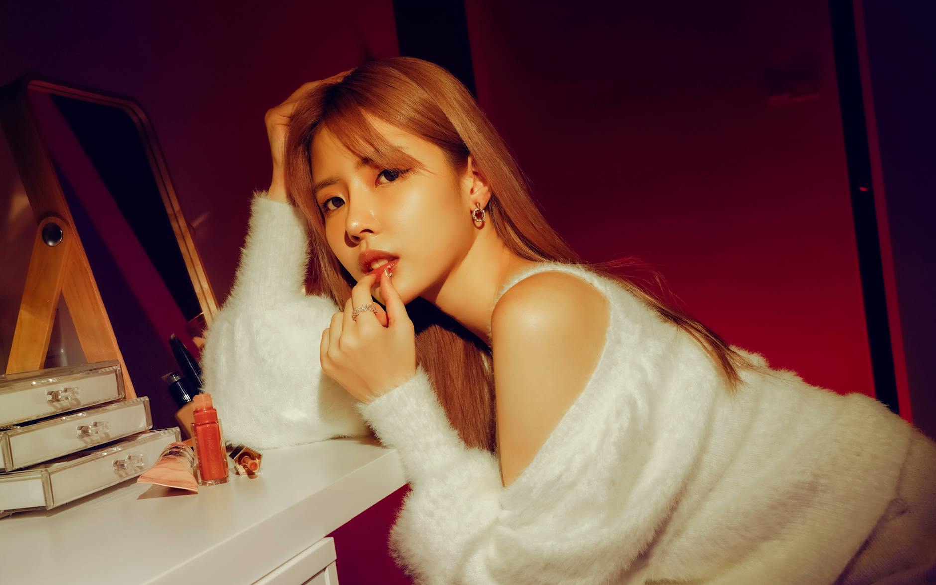 Rumi de Guerreiras do K-pop aparece em foto oficial do grupo